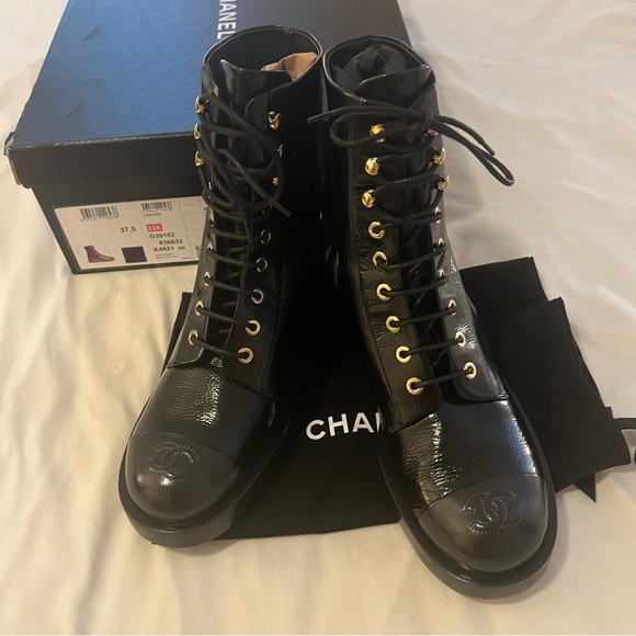 New Chanel Shiny Goatskin Cap Toe Combat Boots 37.5 Black $1850 - Picture 3 of 16